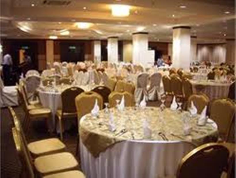 Carlton Hotel Shah Alam Bagian luar foto