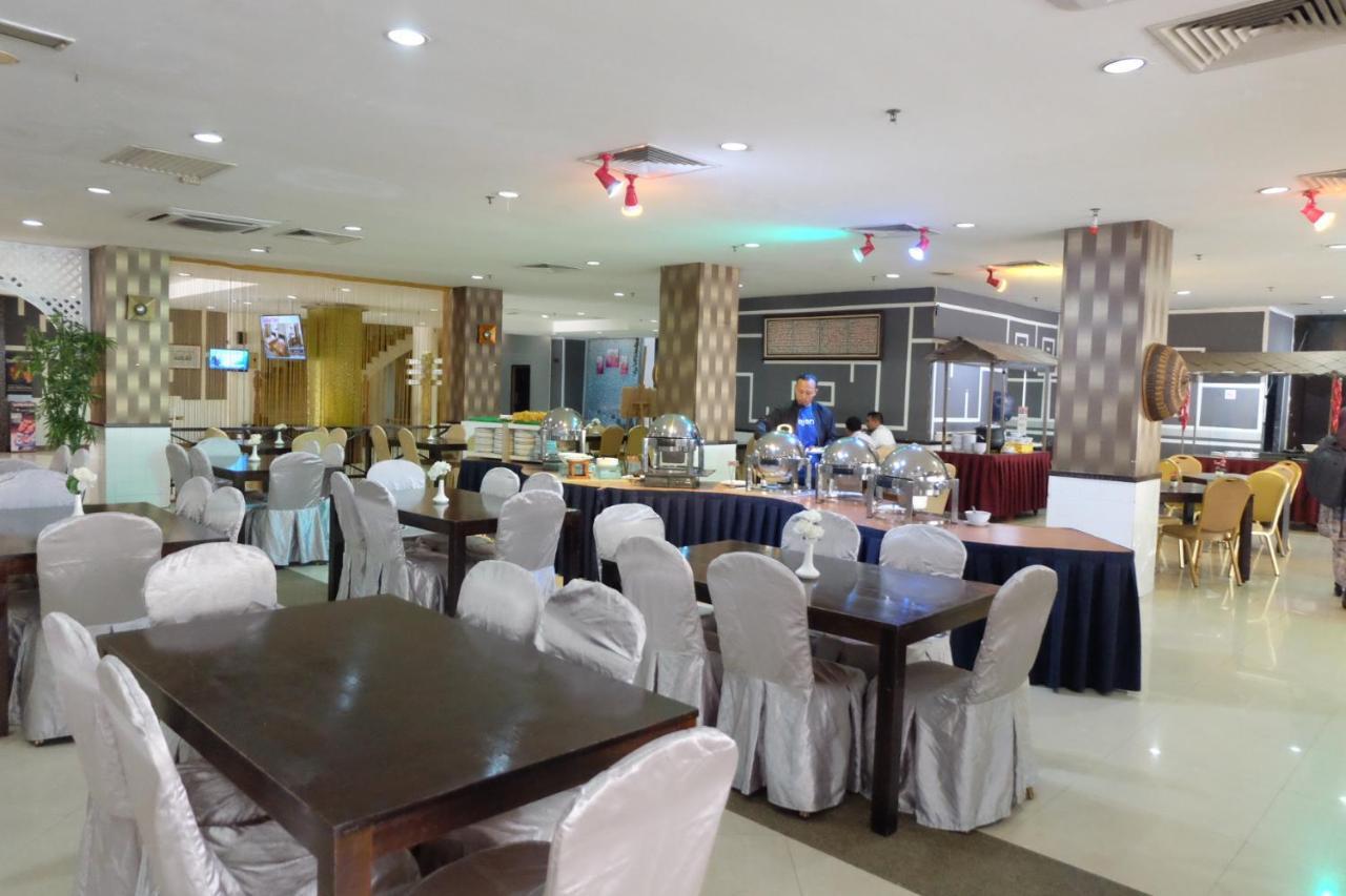 Carlton Hotel Shah Alam Bagian luar foto