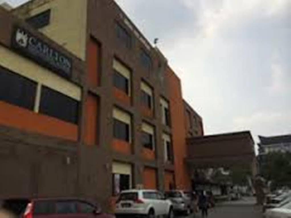 Carlton Hotel Shah Alam Bagian luar foto
